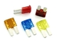 Fast Acting Auto Blade Fuse 32V 4A With PC Resistance Burnt Material